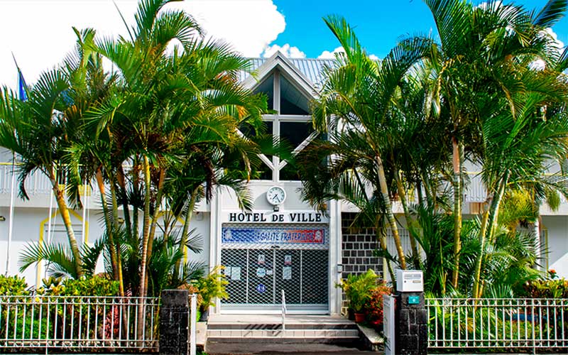 la_mairie_de_saint-philippe_a_la_reunion