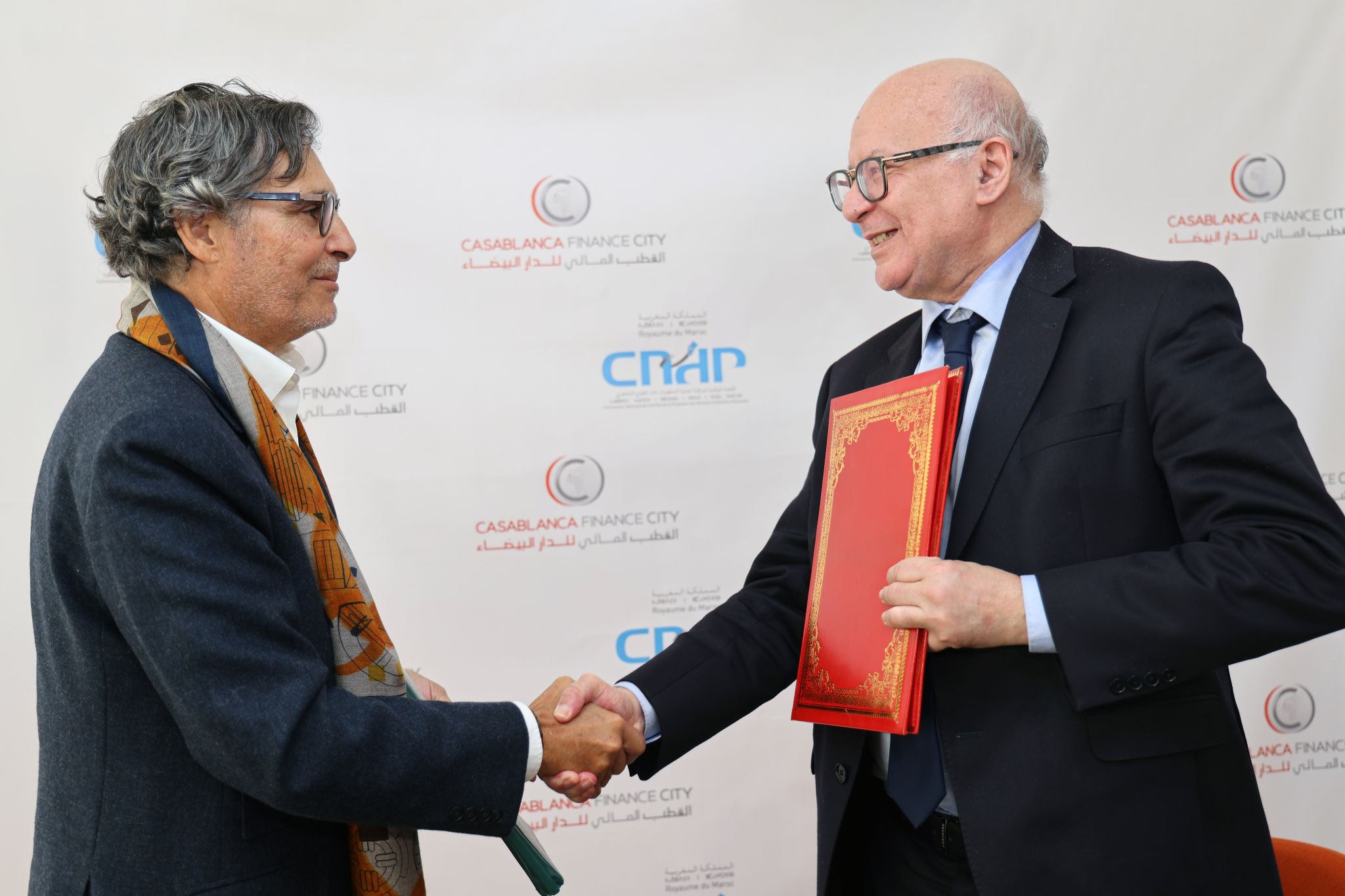 signature d'une convention_entre_la_cndp_et_cfc