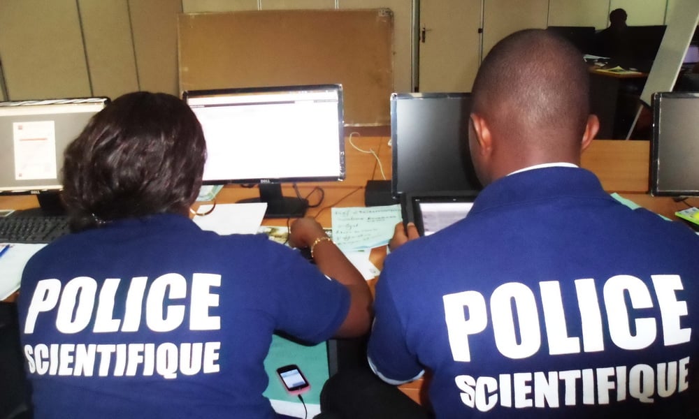 Sextorsion en ligne : la PLCC met fin aux activités de deux suspects en Côte d'Ivoire