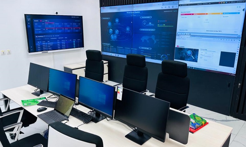 Le CNIN démantèle un vaste réseau de cybercriminels à Comè au Bénin