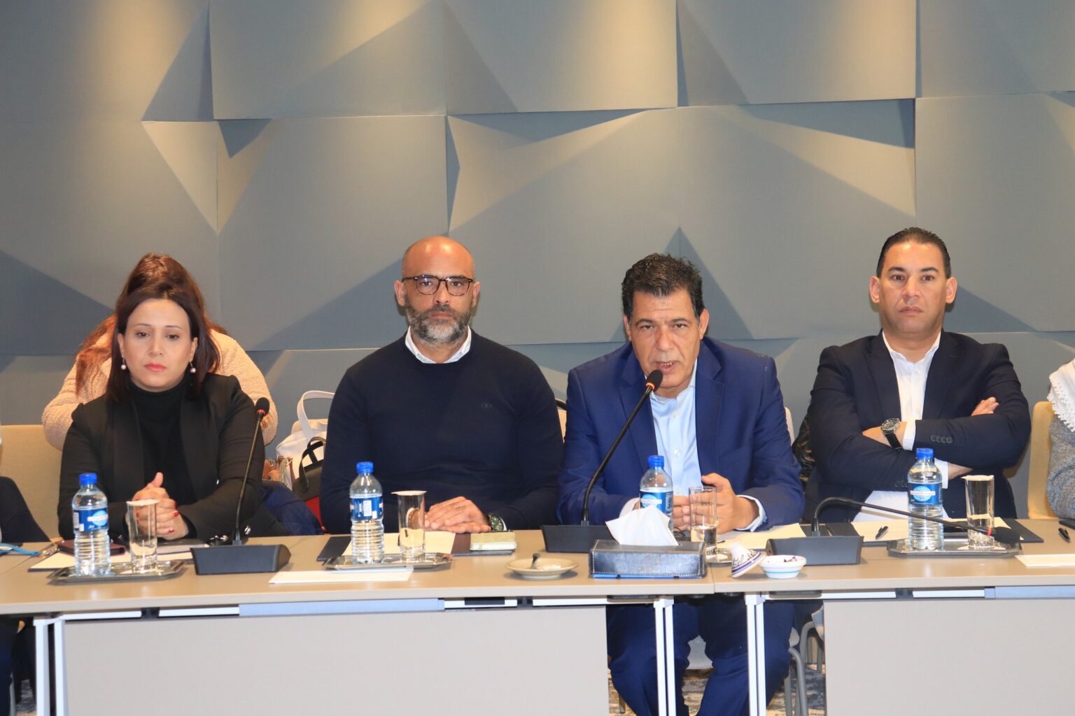 Lutte contre le cybercrime : le SNJT et plusieurs cadres fustigent le décret-loi 54 sur la cybercriminalité en Tunisie