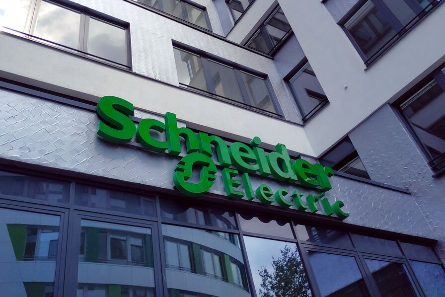 Atteinte à la confidentialité des données : de multiples vulnérabilités découvertes dans les produits Schneider Electric